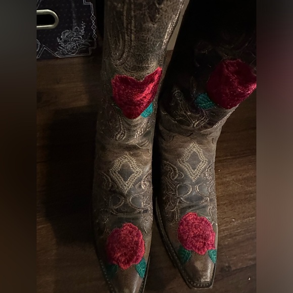 Cowgirl boots - Picture 4 of 5